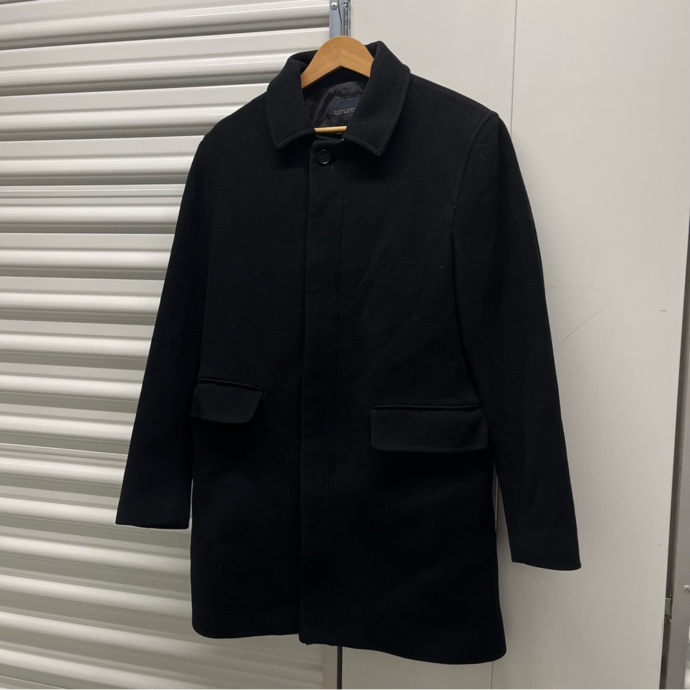 Banana Republic Men's Black Overcoat